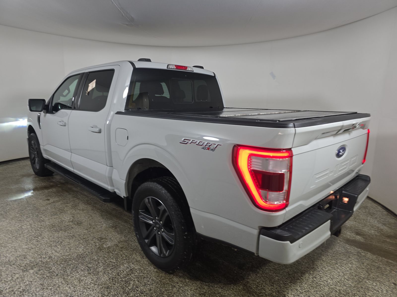 2023 Ford F-150 Lariat AWD
