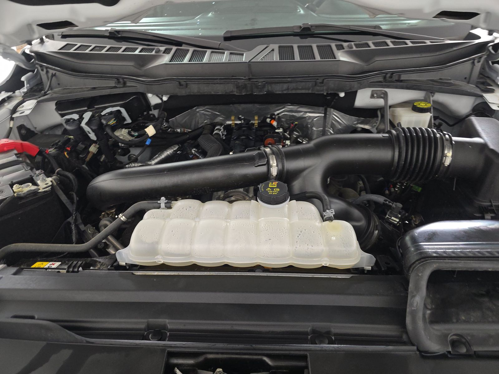 2024 Ford F-150 XLT AWD