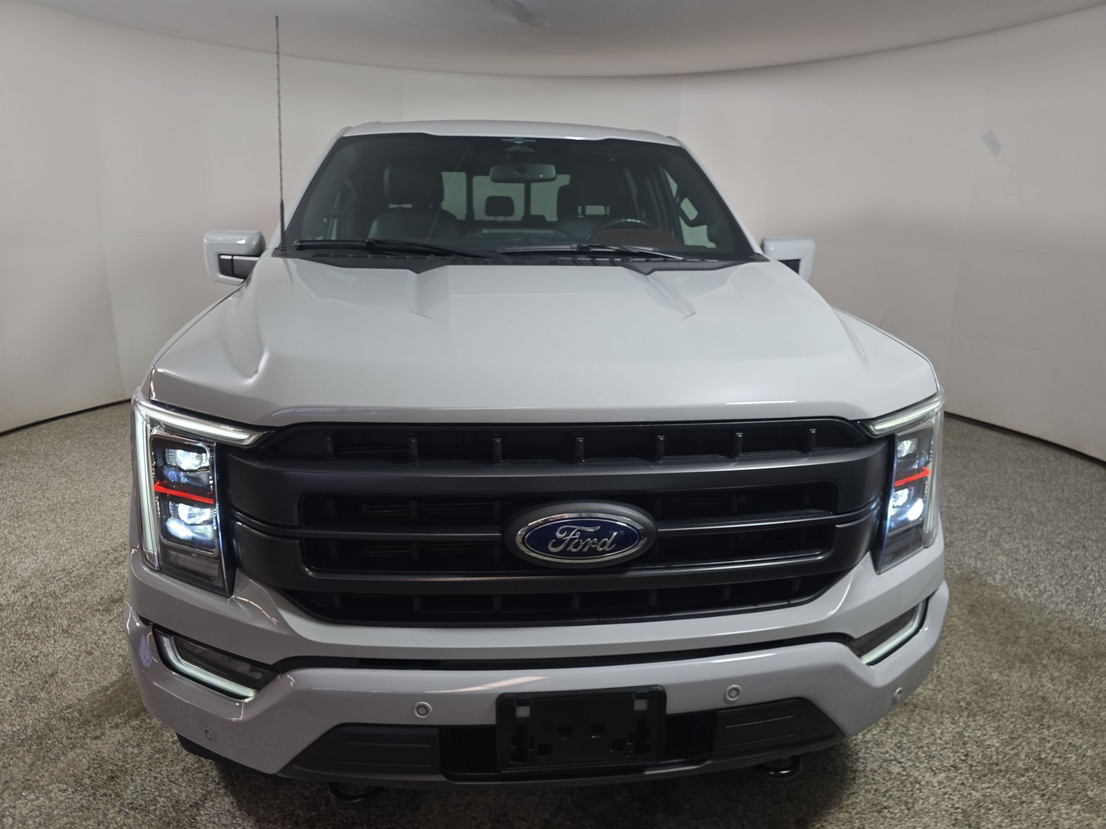 2023 Ford F-150 Lariat AWD