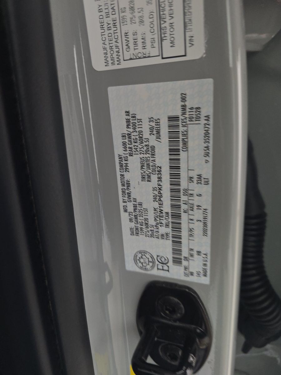 2023 Ford F-150 Lariat AWD