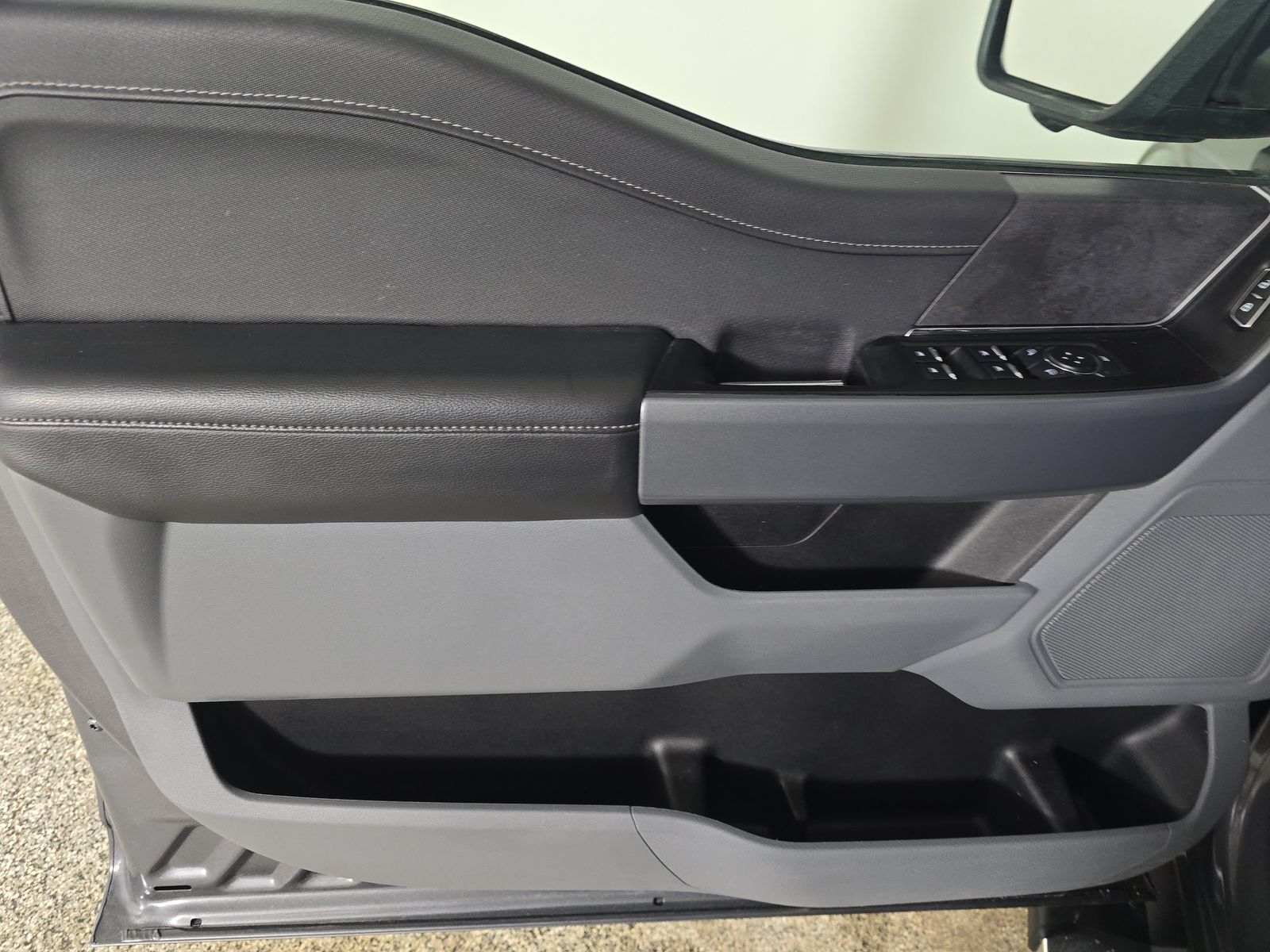 2024 Ford F-150 XLT AWD