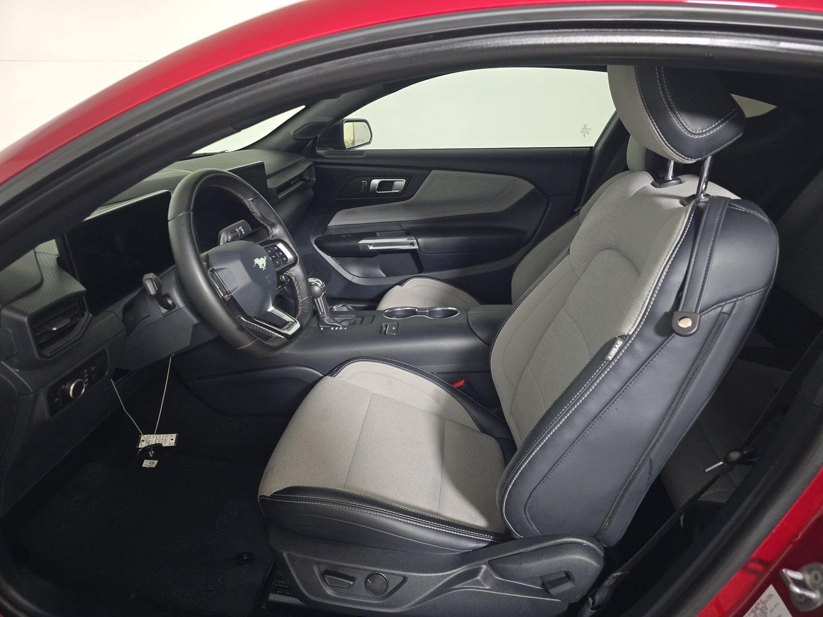 2024 Ford Mustang EcoBoost RWD