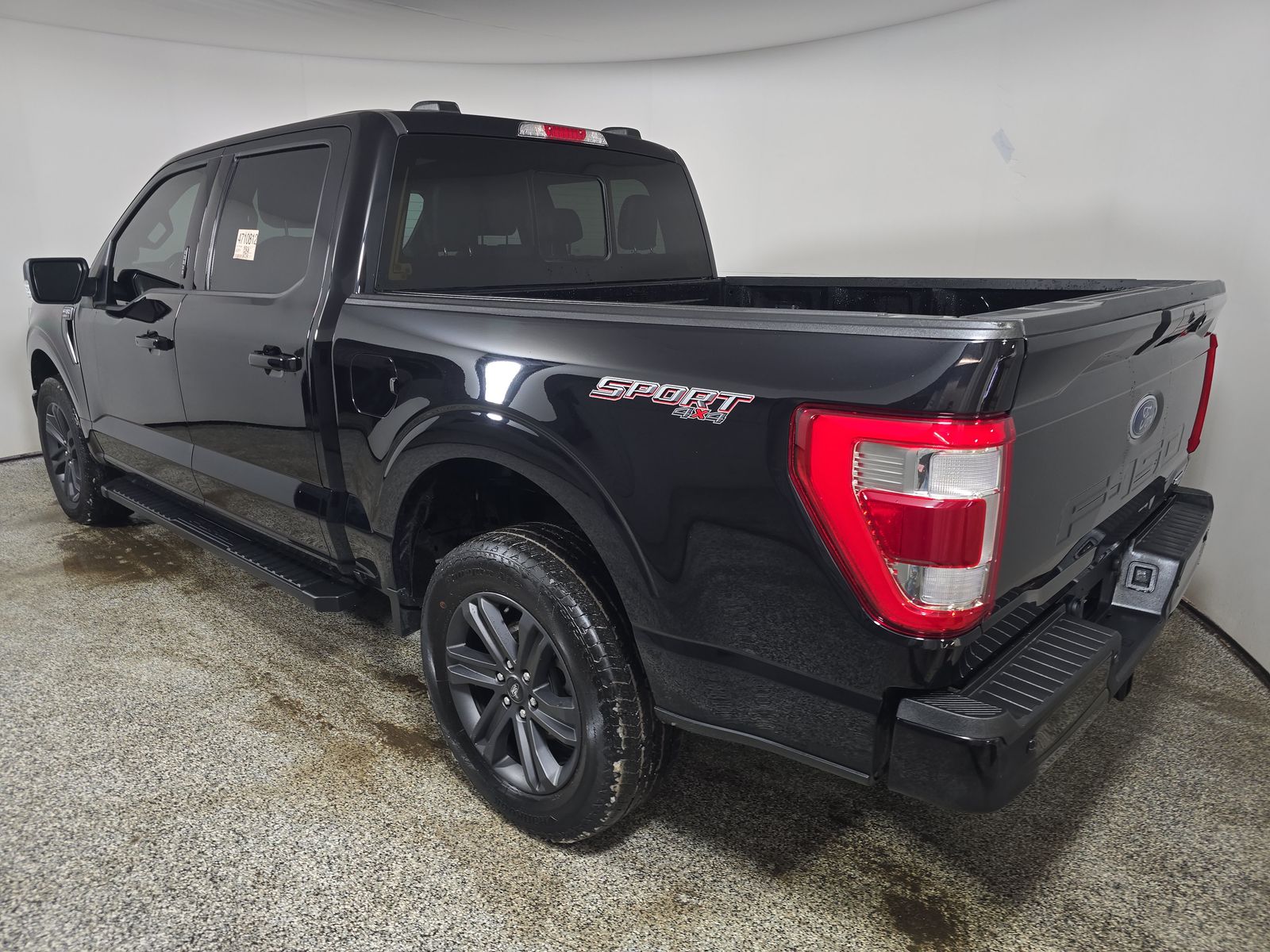 2023 Ford F-150 Lariat AWD