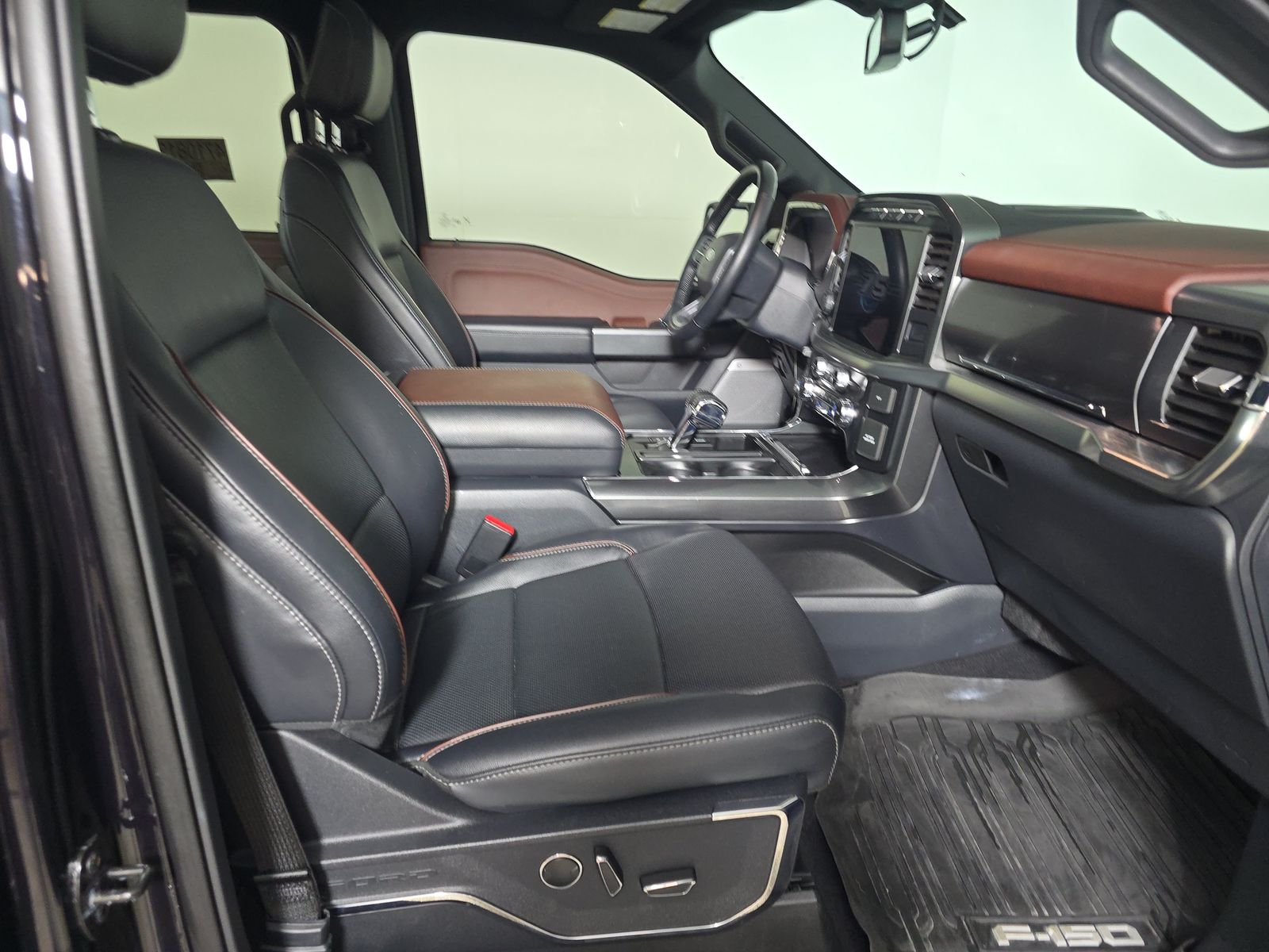 2023 Ford F-150 Lariat AWD