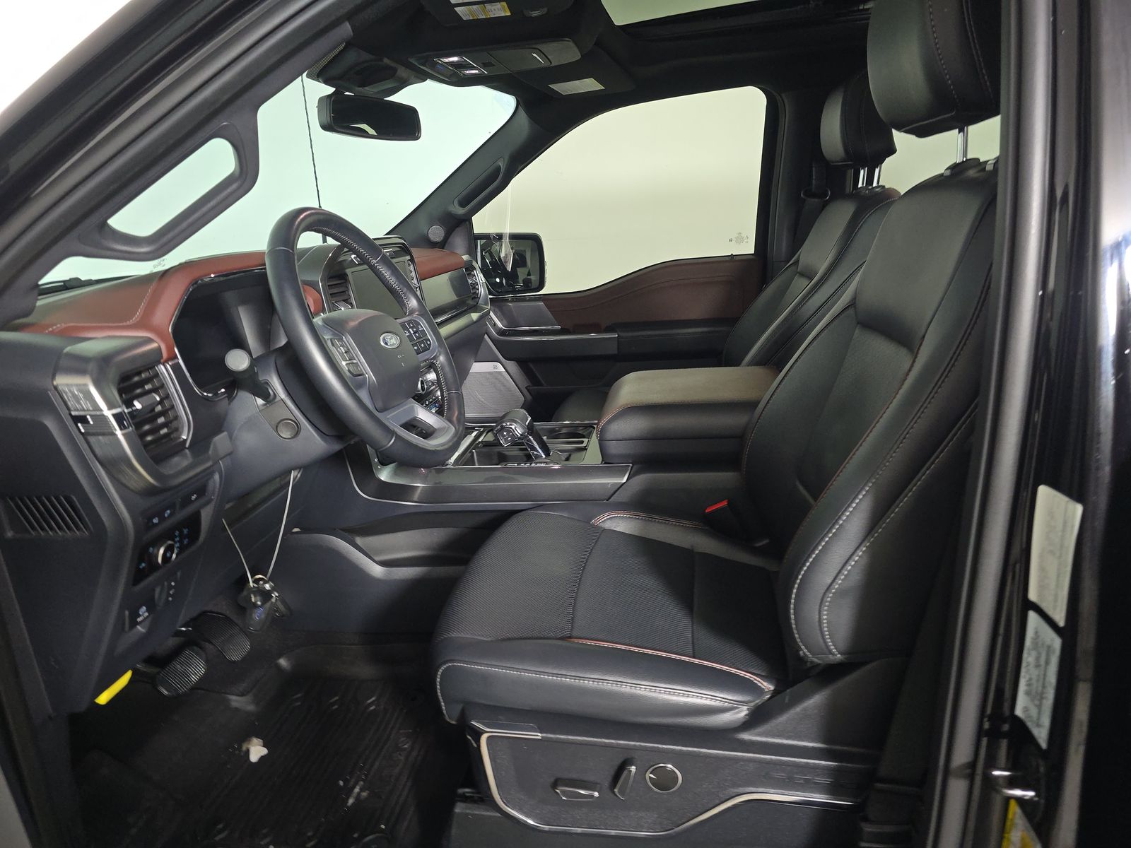 2023 Ford F-150 Lariat AWD