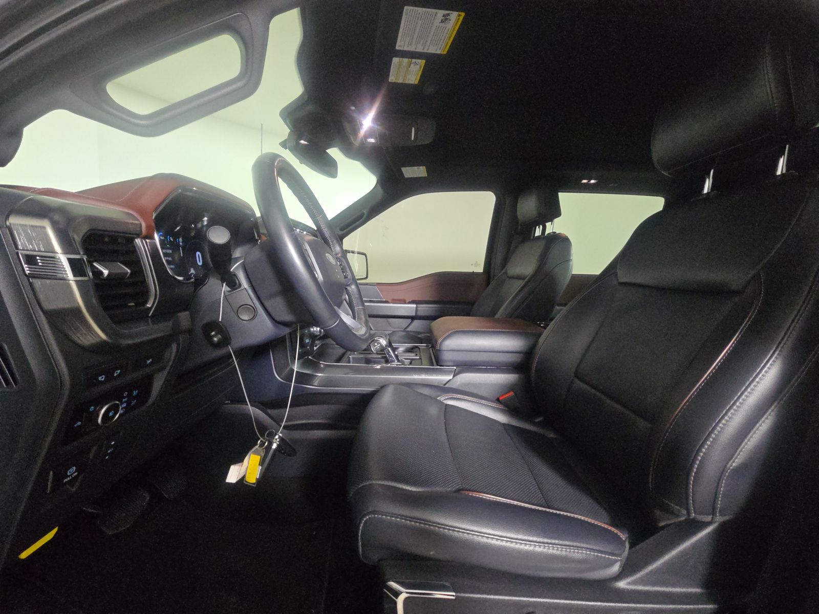 2023 Ford F-150 Lariat AWD