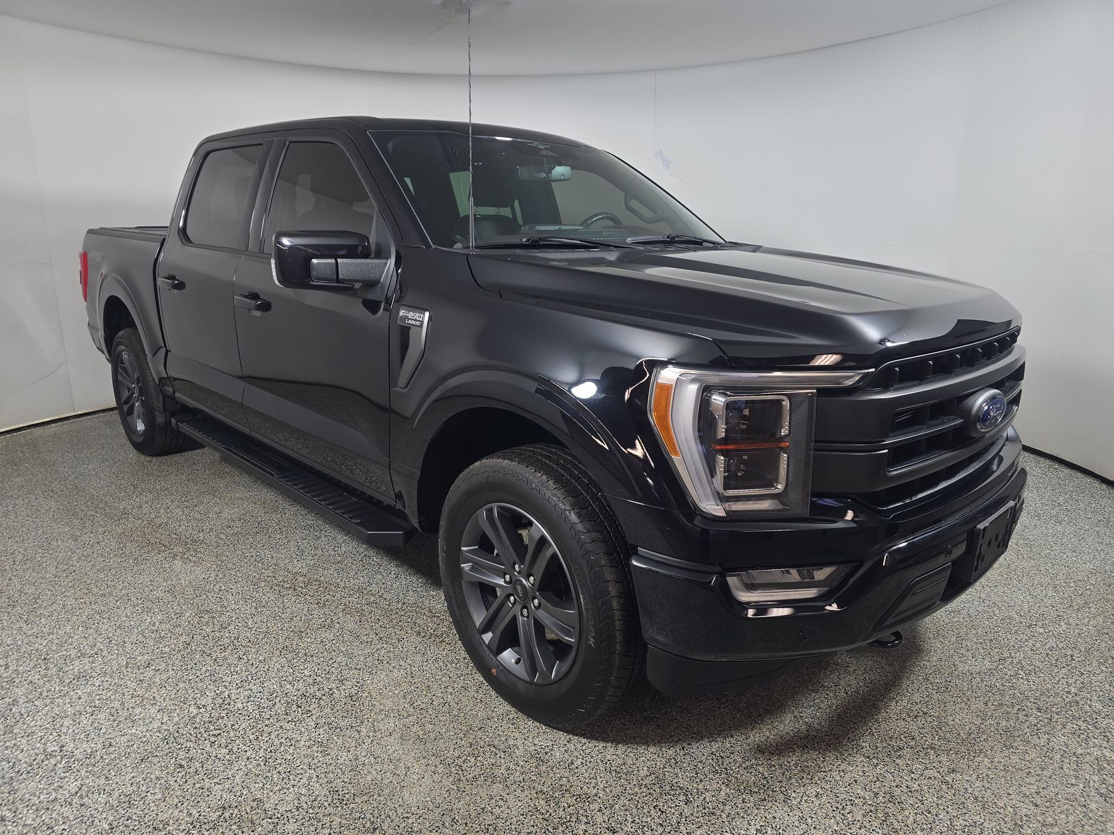2023 Ford F-150 Lariat AWD