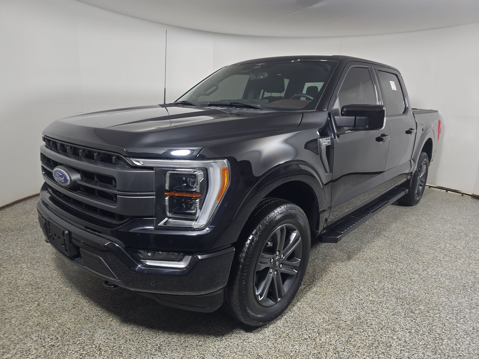 2023 Ford F-150 Lariat AWD