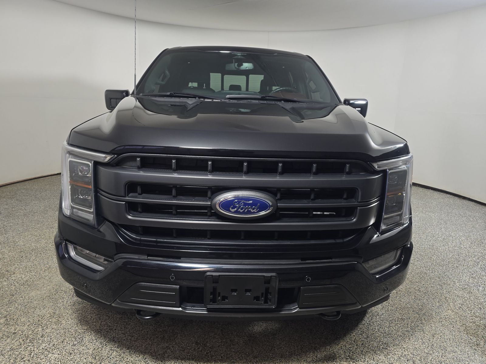 2023 Ford F-150 Lariat AWD