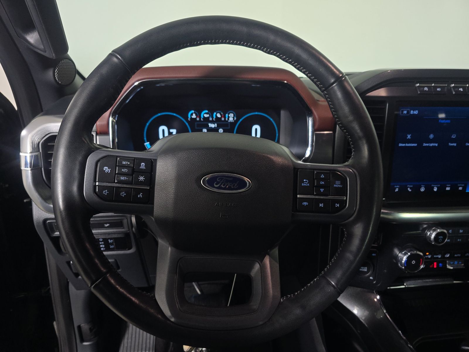 2023 Ford F-150 Lariat AWD