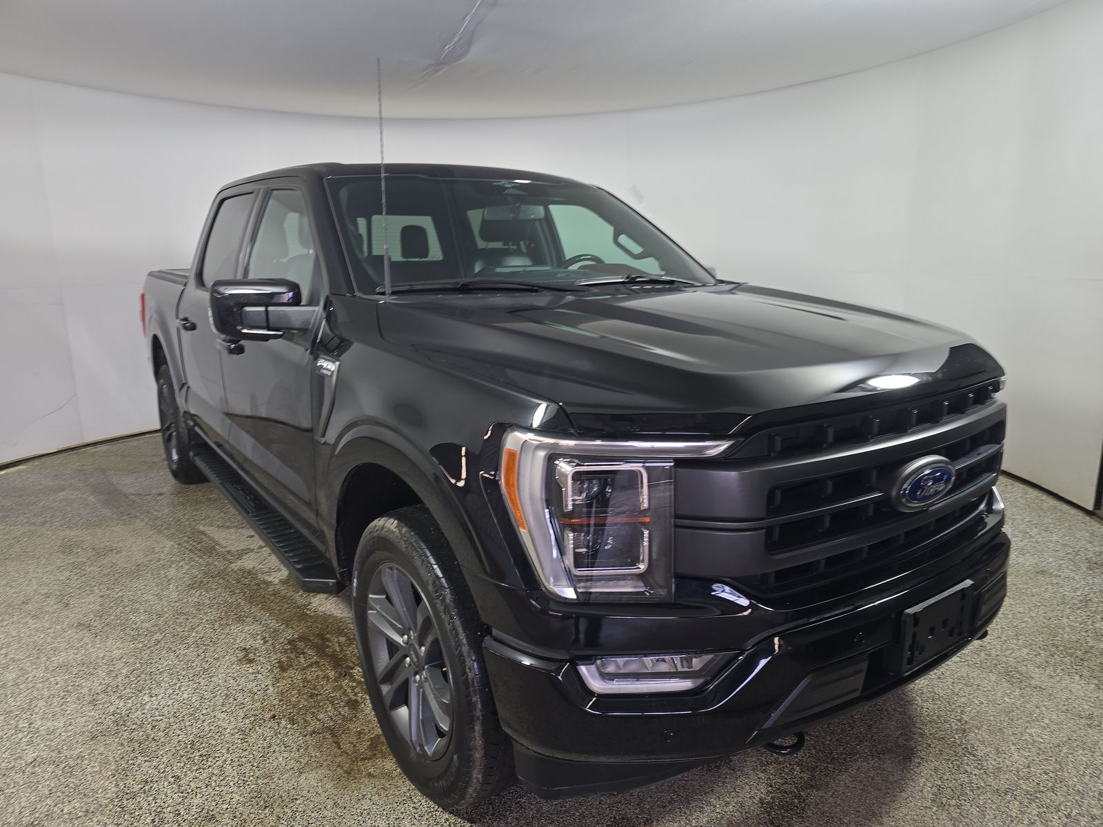 2023 Ford F-150 Lariat AWD