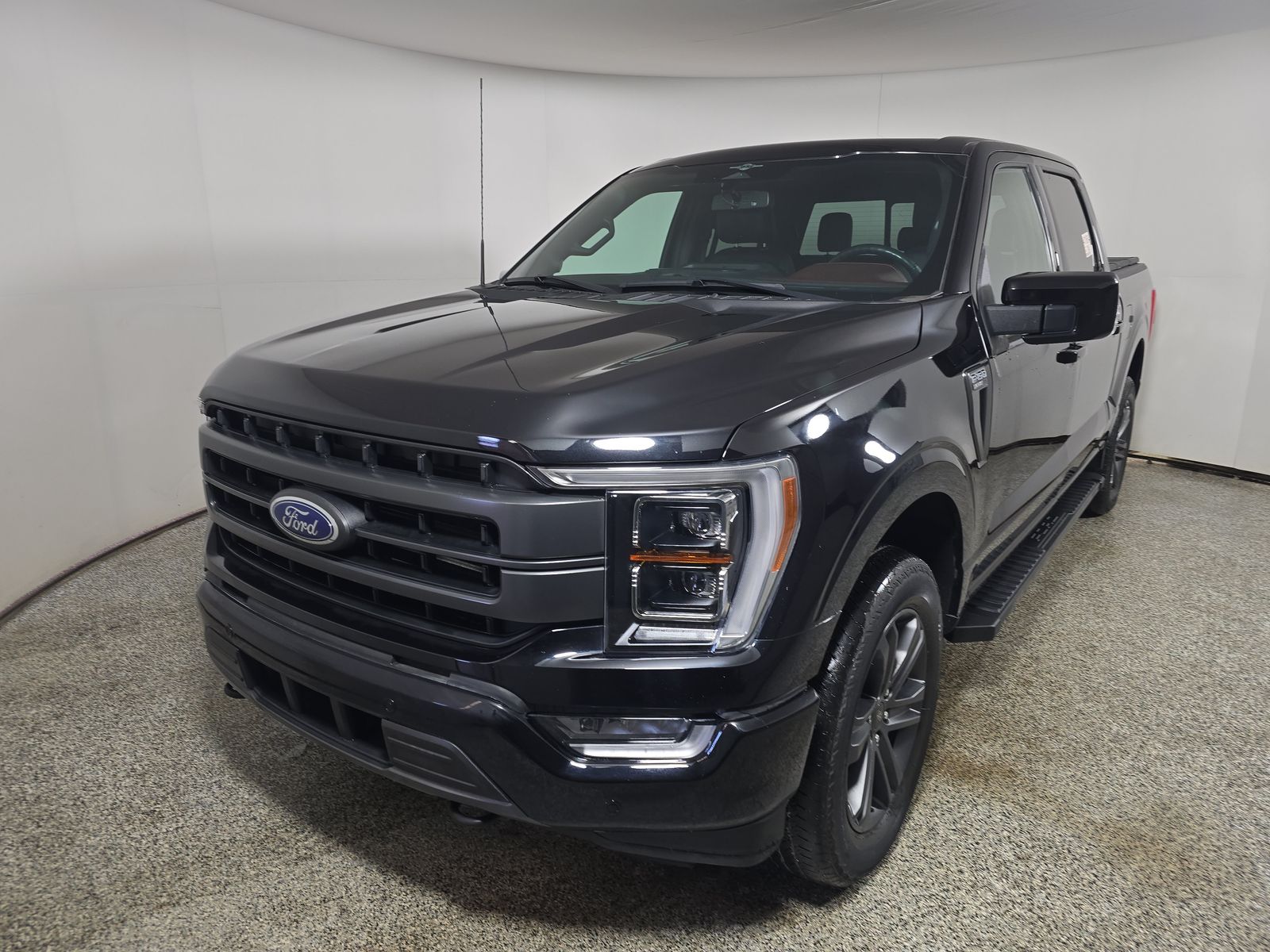 2023 Ford F-150 Lariat AWD