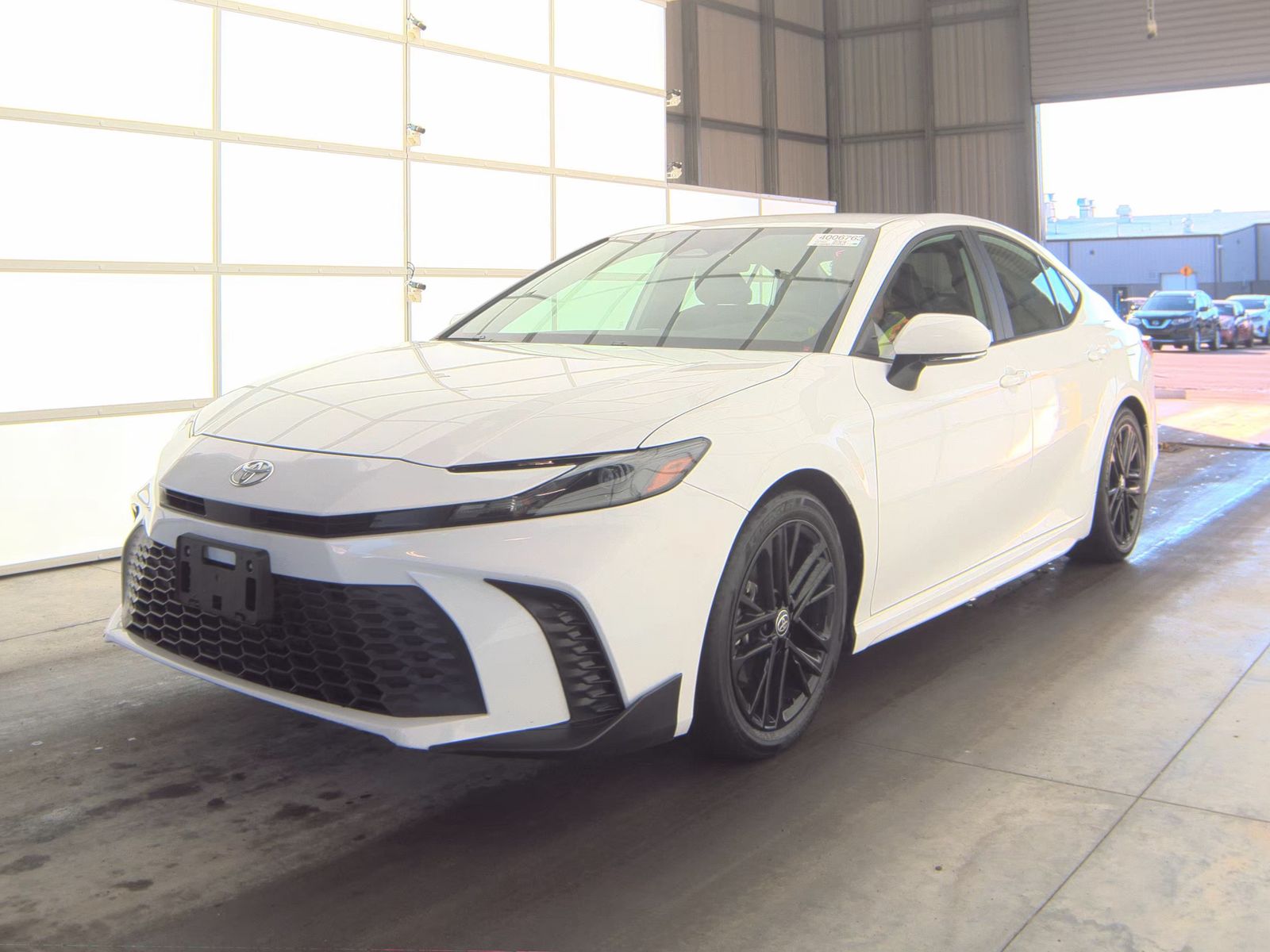 2025 Toyota Camry SE FWD