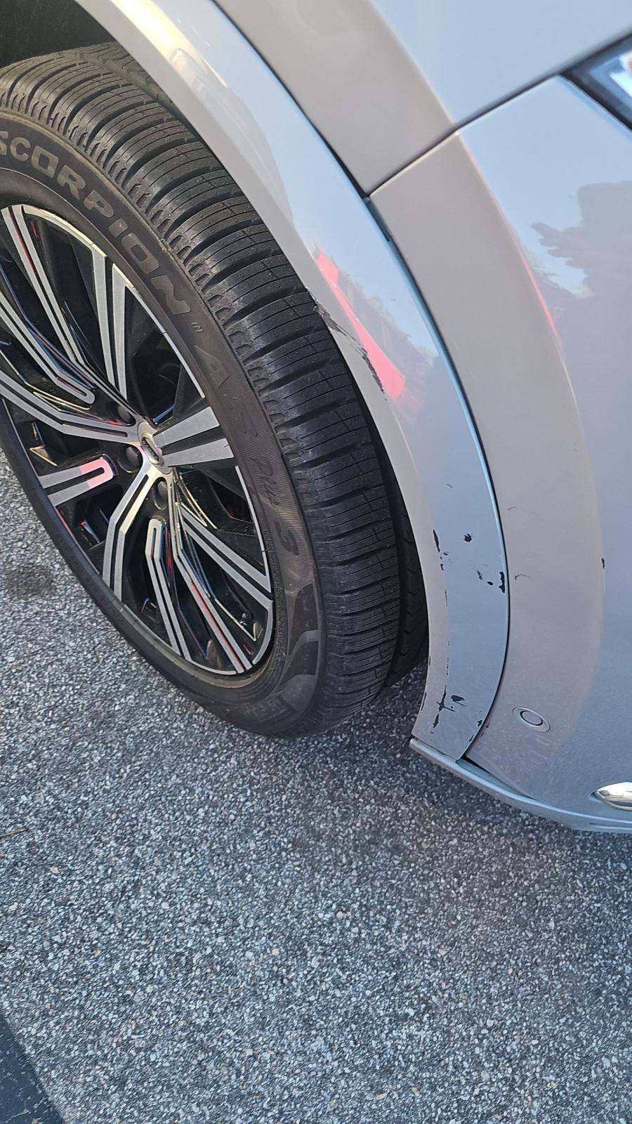 2024 Volvo XC90 B6 Plus AWD