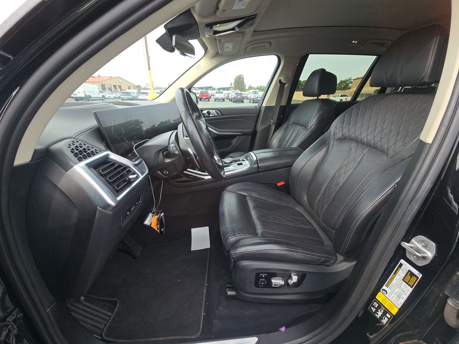 2024 BMW X7 xDrive40i AWD