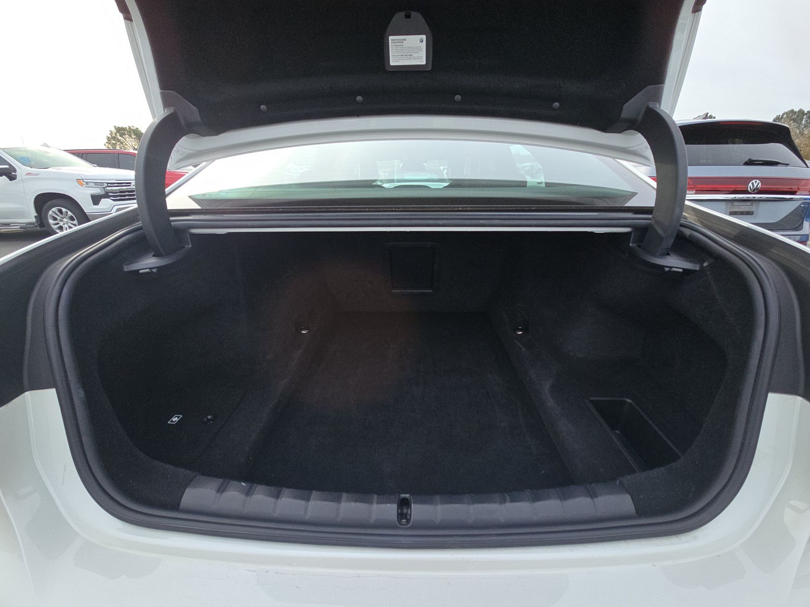 2024 BMW 7 Series 740i RWD