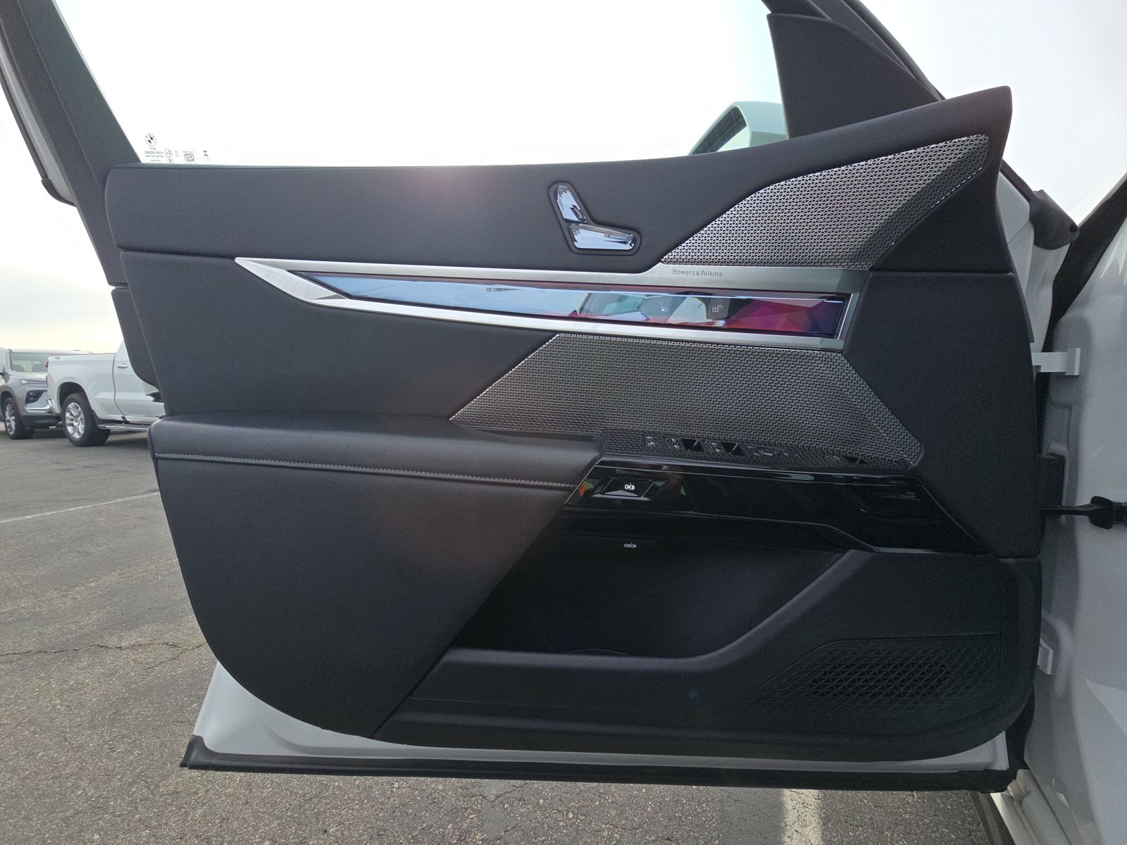 2024 BMW 7 Series 740i RWD