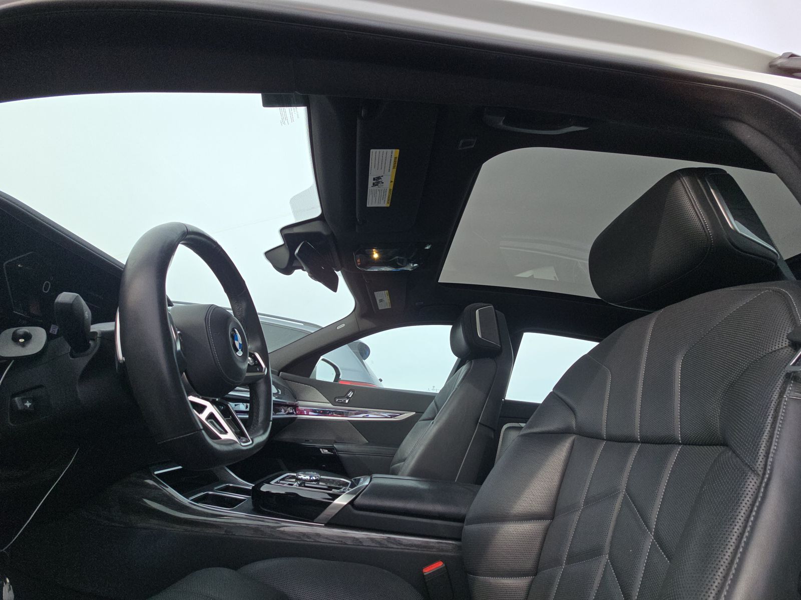 2024 BMW 7 Series 740i RWD