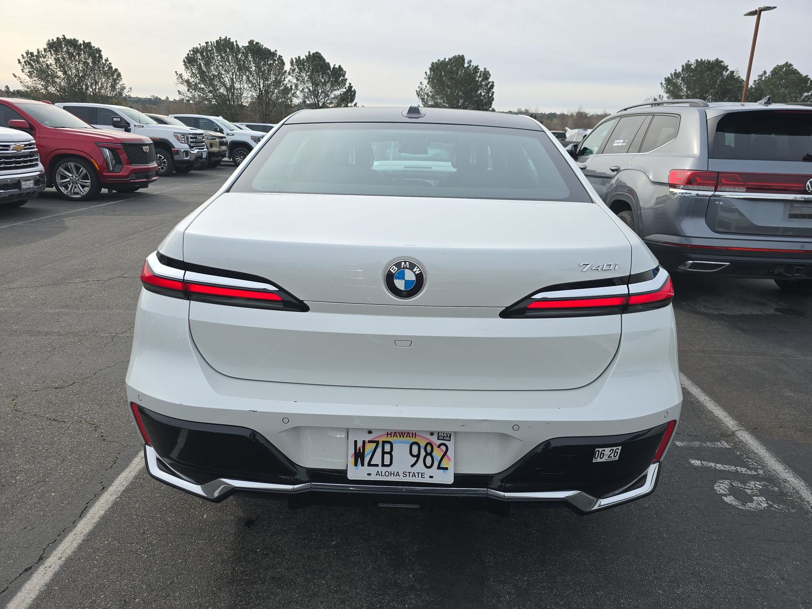 2024 BMW 7 Series 740i RWD