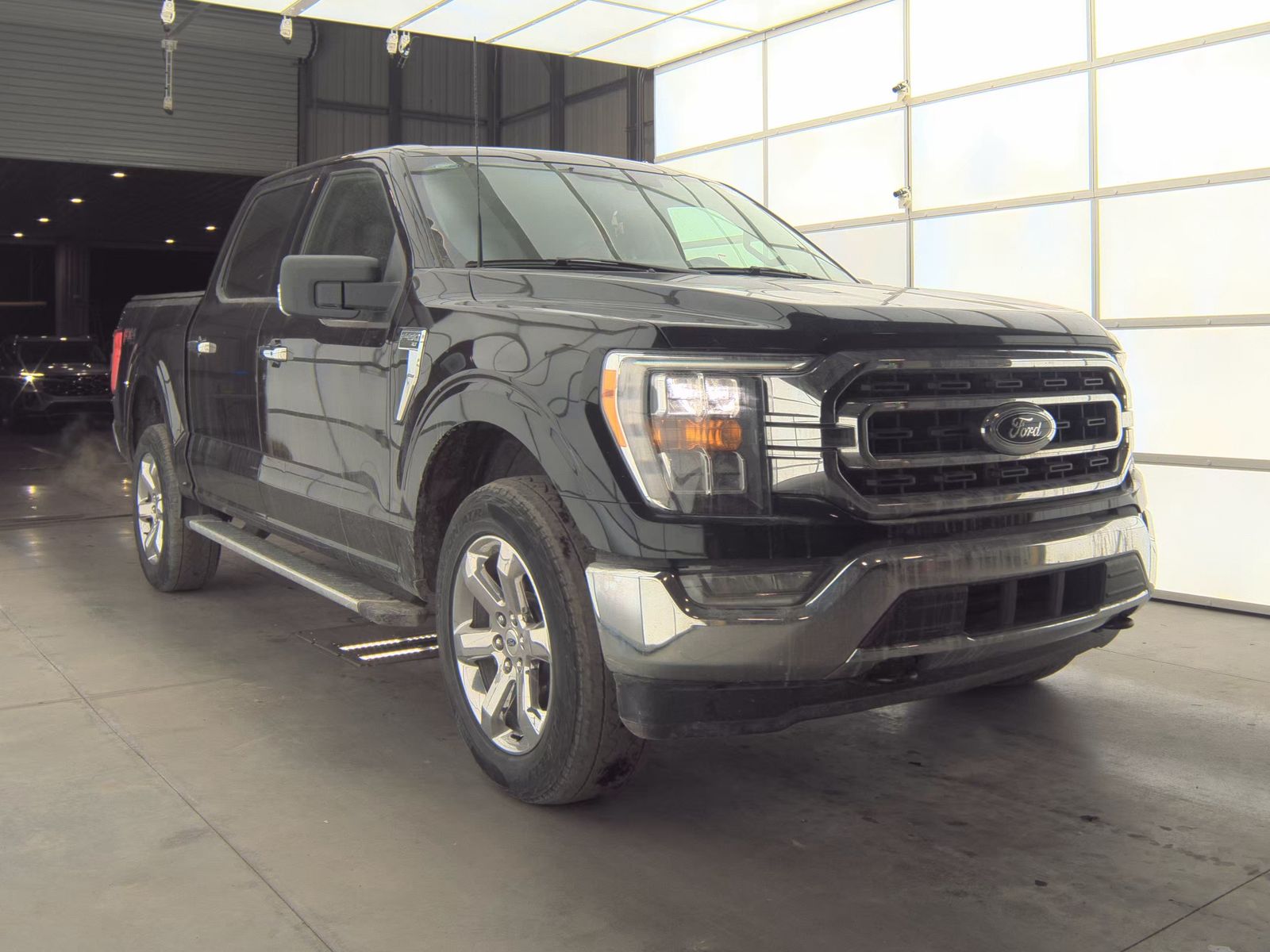2023 Ford F-150 XLT AWD