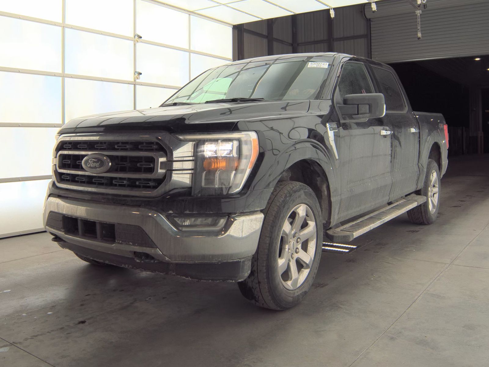 2023 Ford F-150 XLT AWD