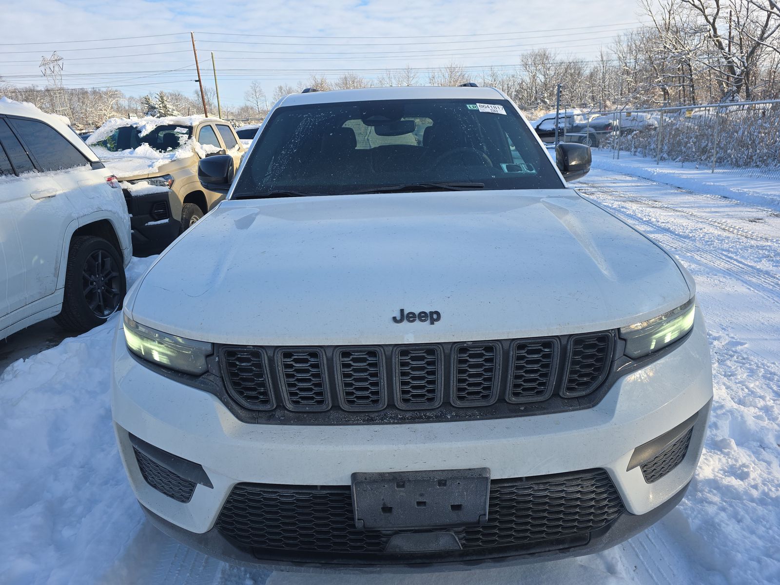2023 Jeep Grand Cherokee Altitude AWD