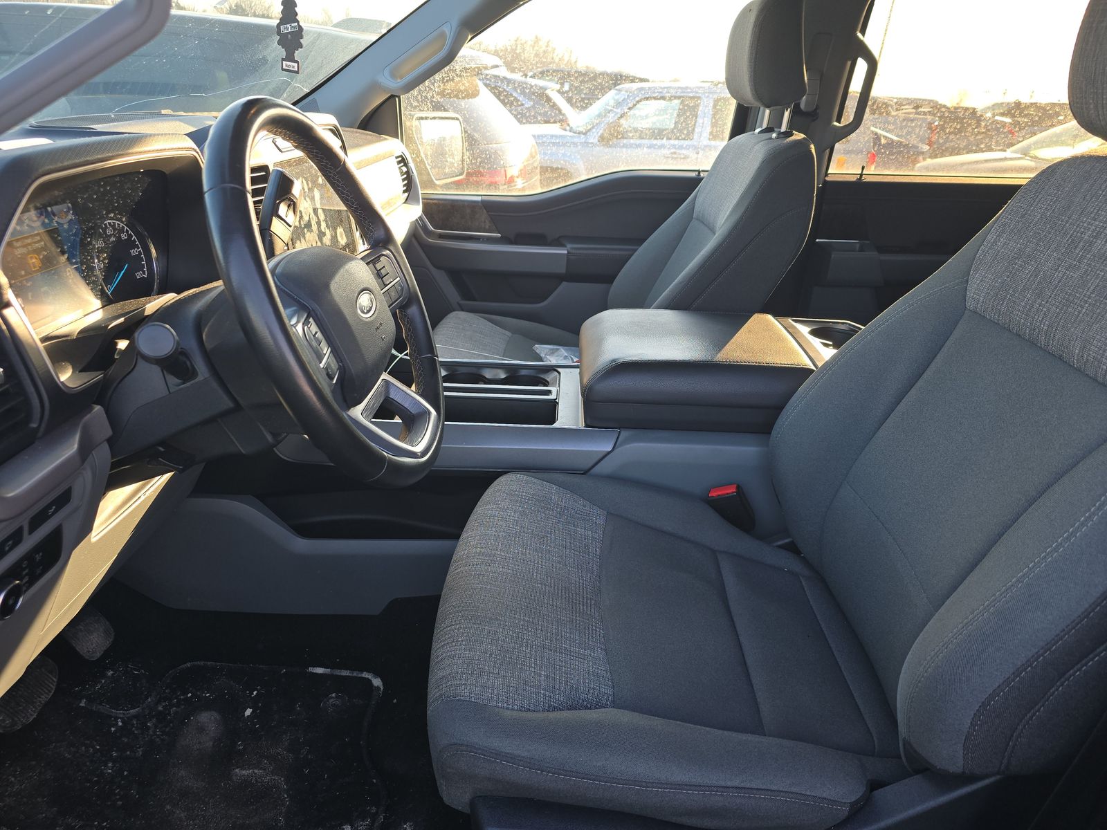 2023 Ford F-150 XLT AWD