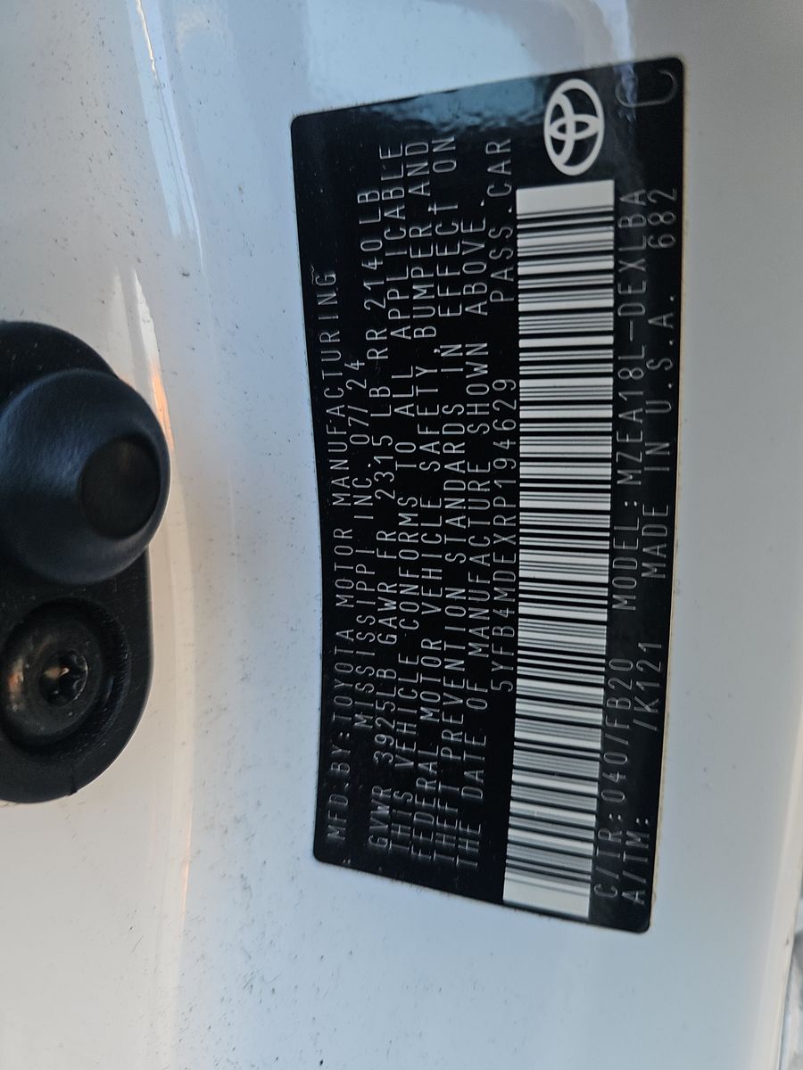 2024 Toyota Corolla LE FWD