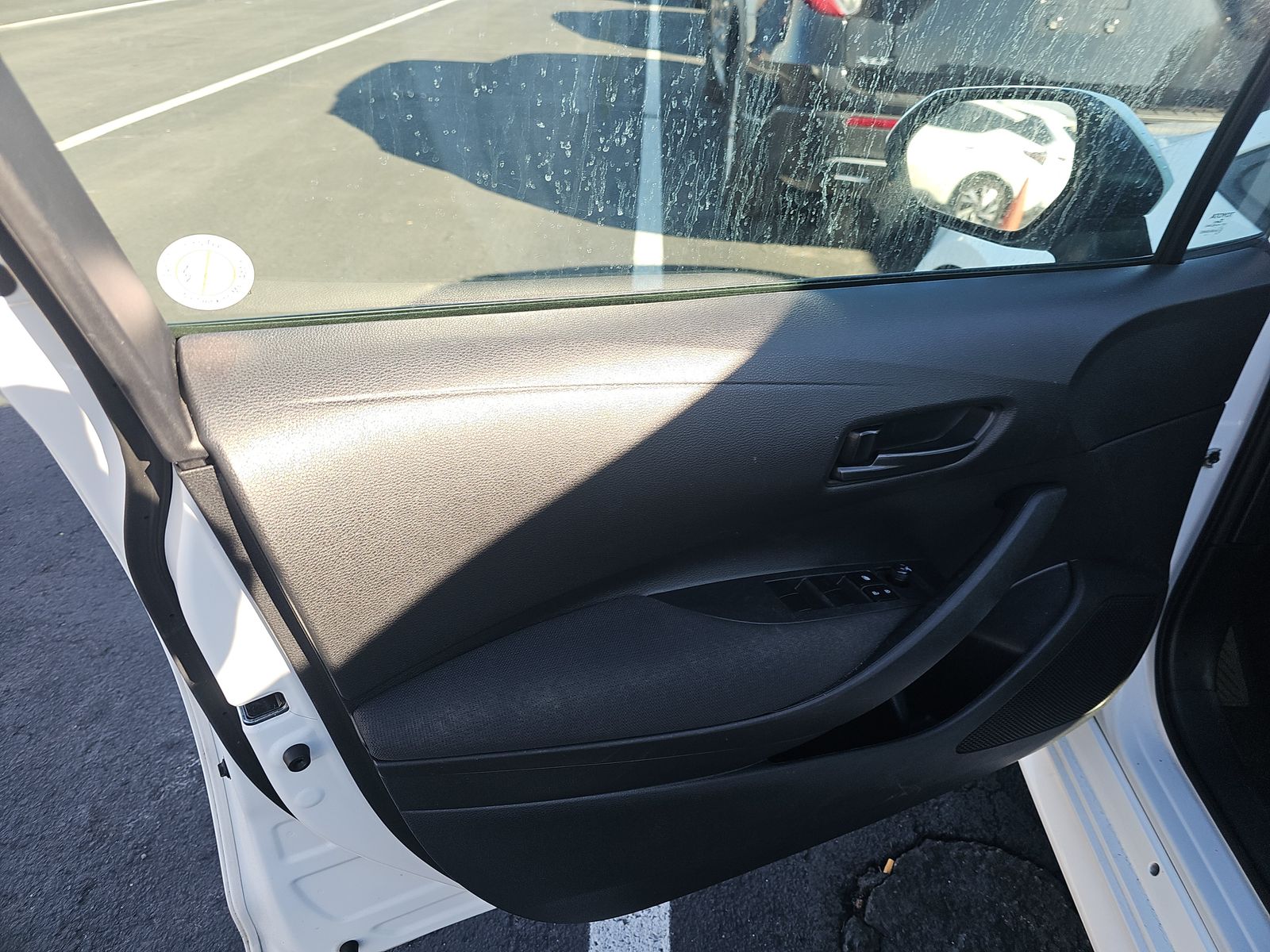 2024 Toyota Corolla LE FWD