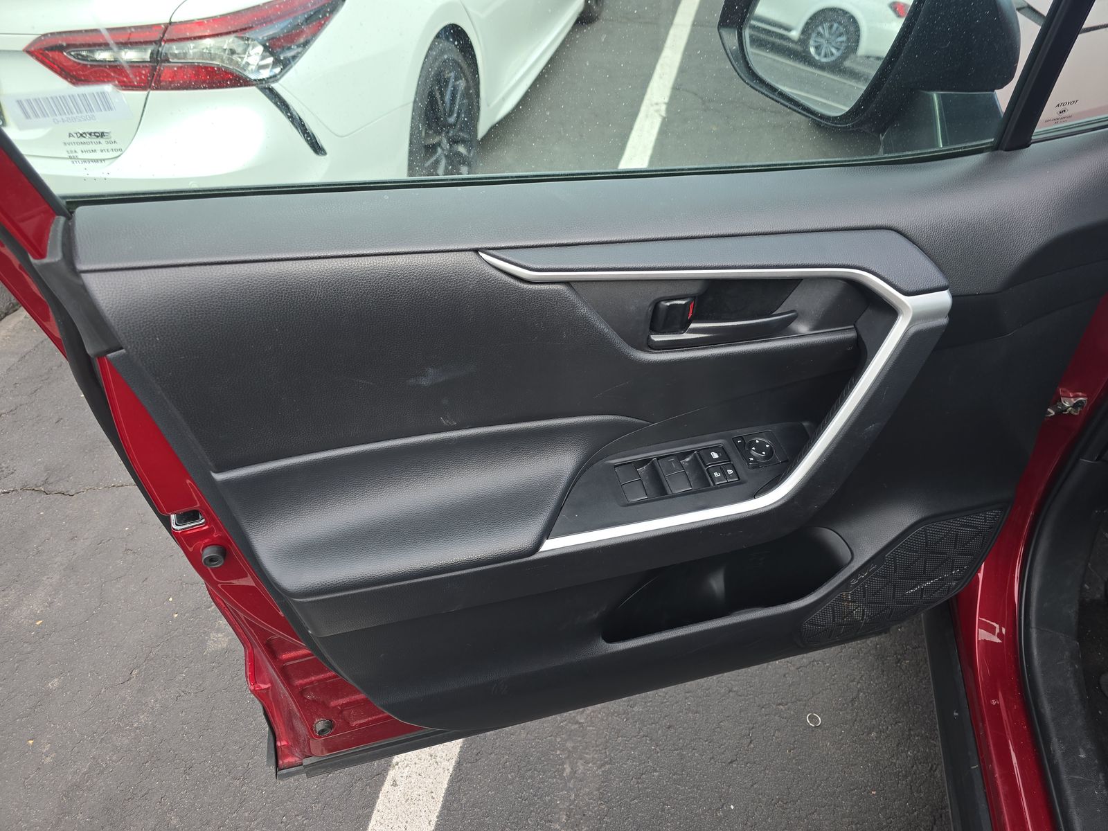 2024 Toyota RAV4 LE AWD