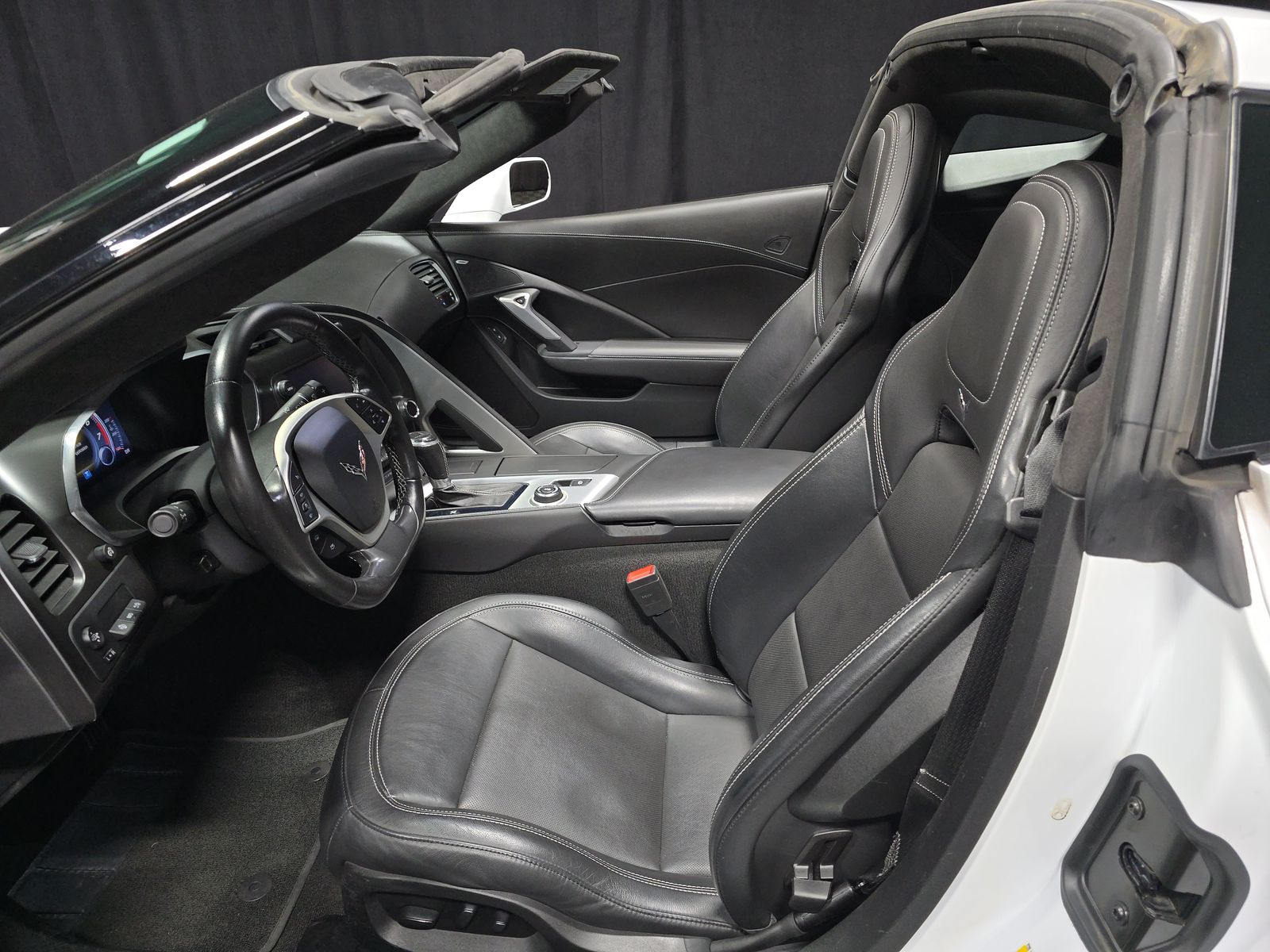 CHEVROLET STINGRAY Z51 - 8