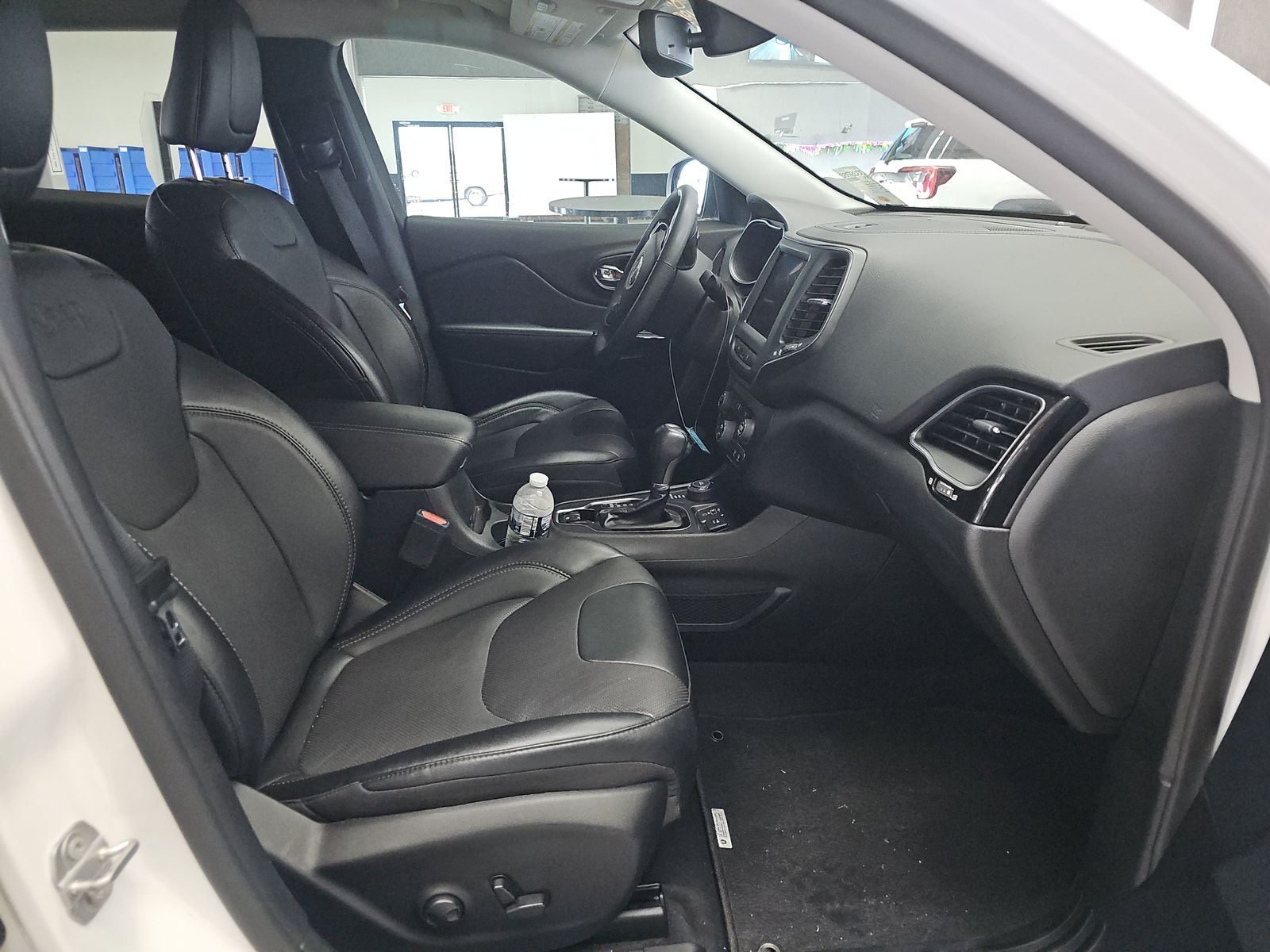 2023 Jeep Cherokee Altitude Lux AWD