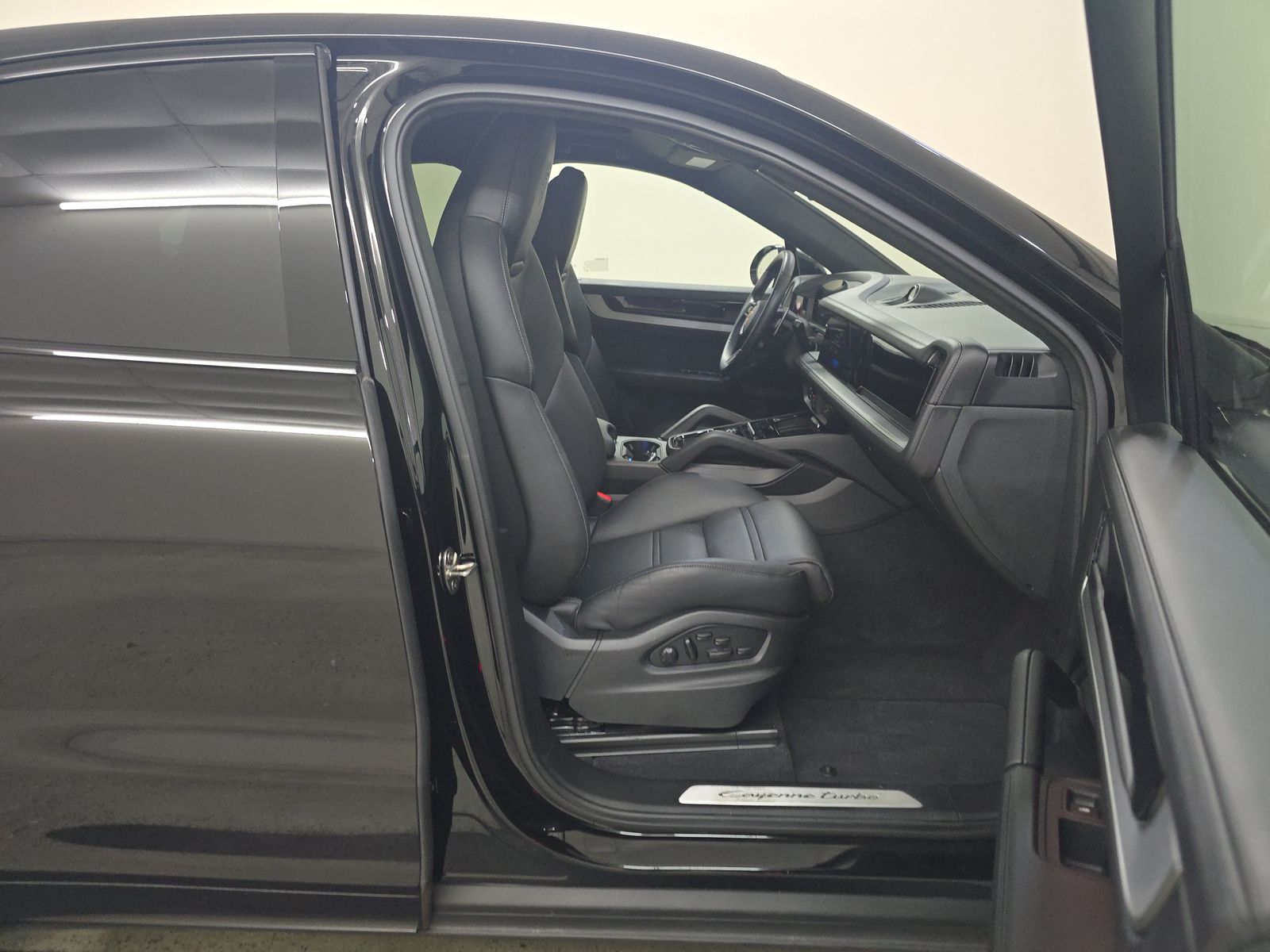 PORSCHE CAYENNE - 9
