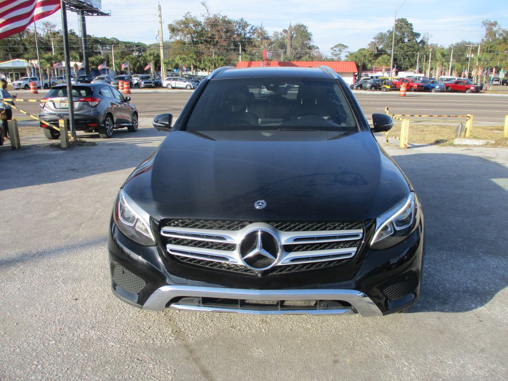 2018 Mercedes-Benz GLC GLC 300 RWD