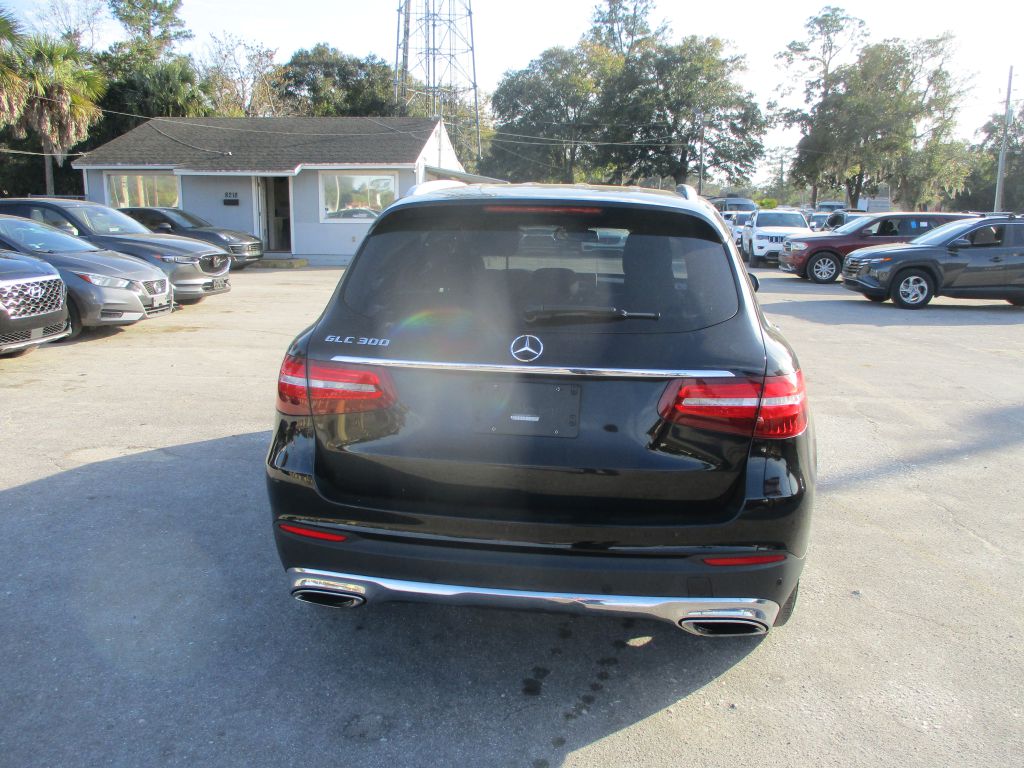 2018 Mercedes-Benz GLC GLC 300 RWD