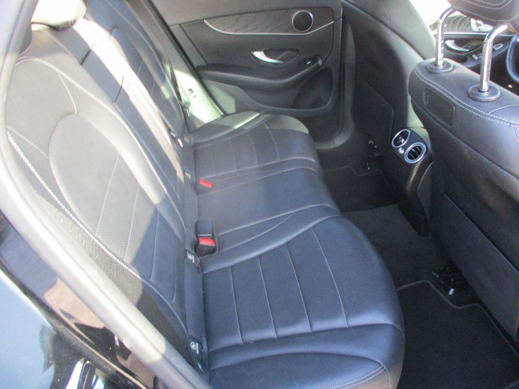 2018 Mercedes-Benz GLC GLC 300 RWD