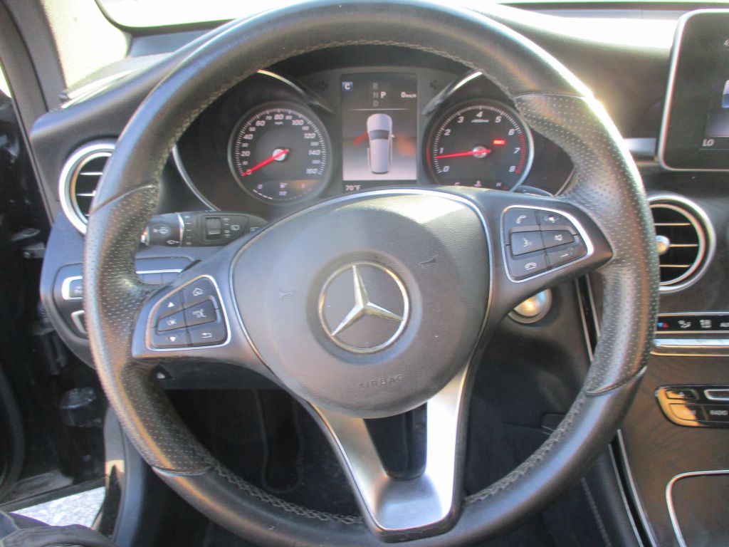 2018 Mercedes-Benz GLC GLC 300 RWD