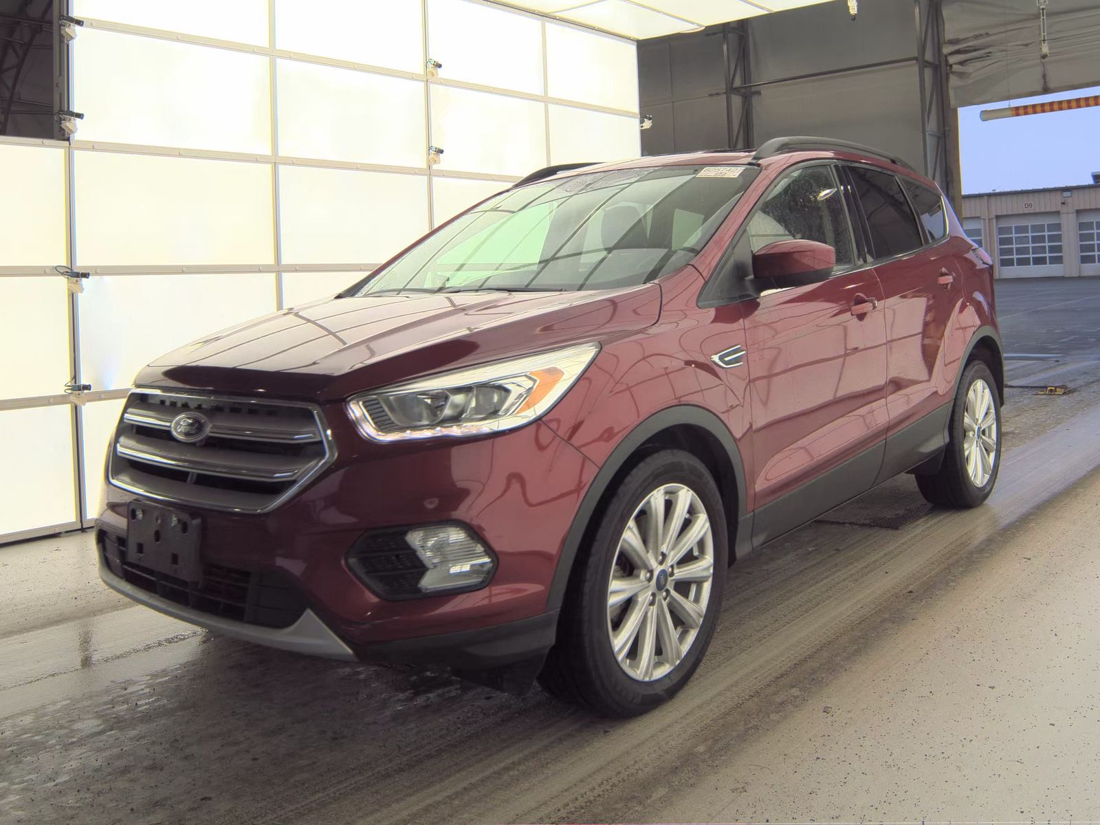 FORD ESCAPE - 1