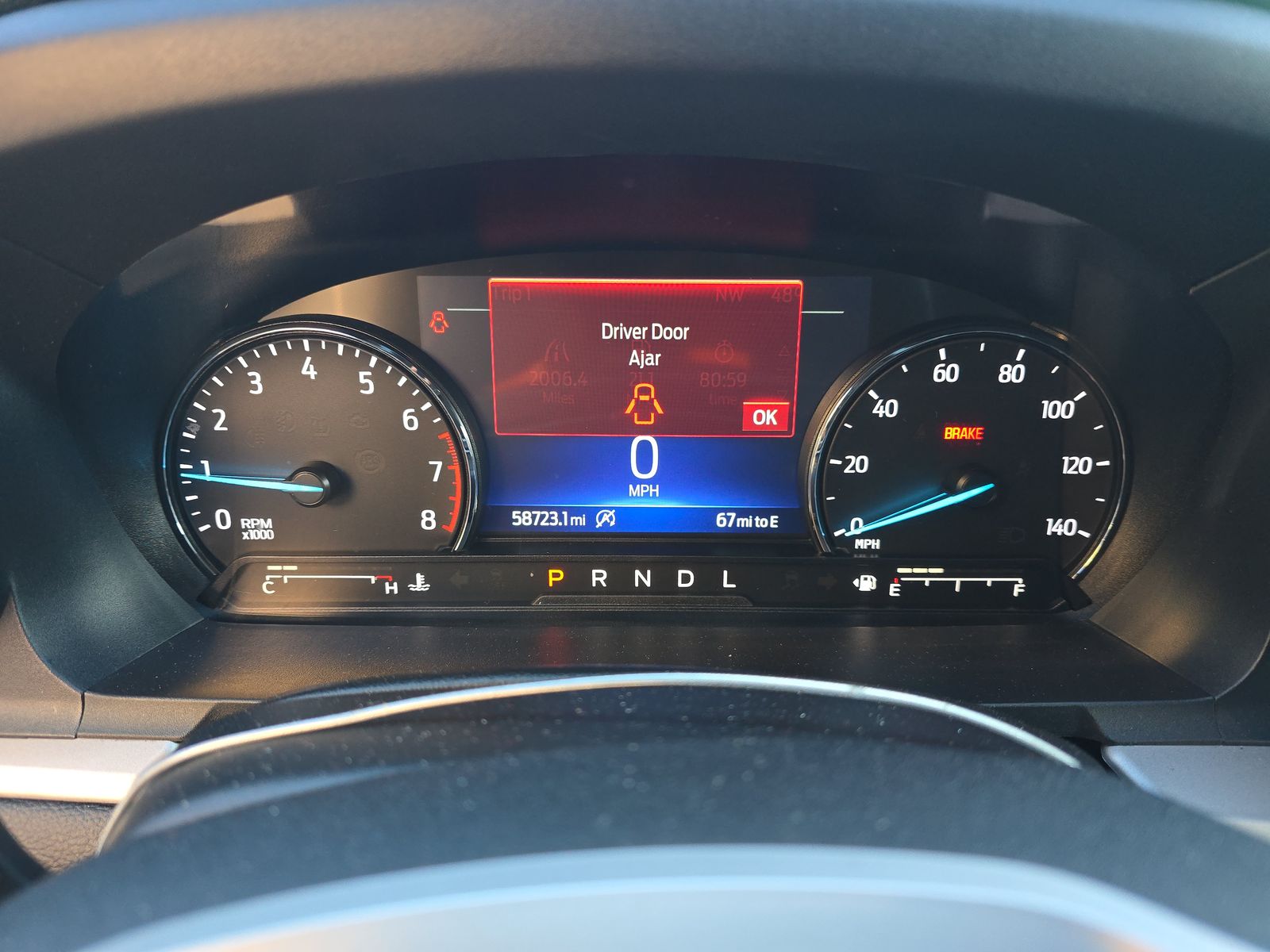 2023 Ford Explorer XLT RWD