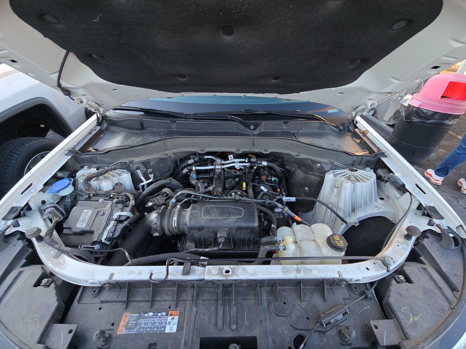 2023 Ford Explorer XLT RWD