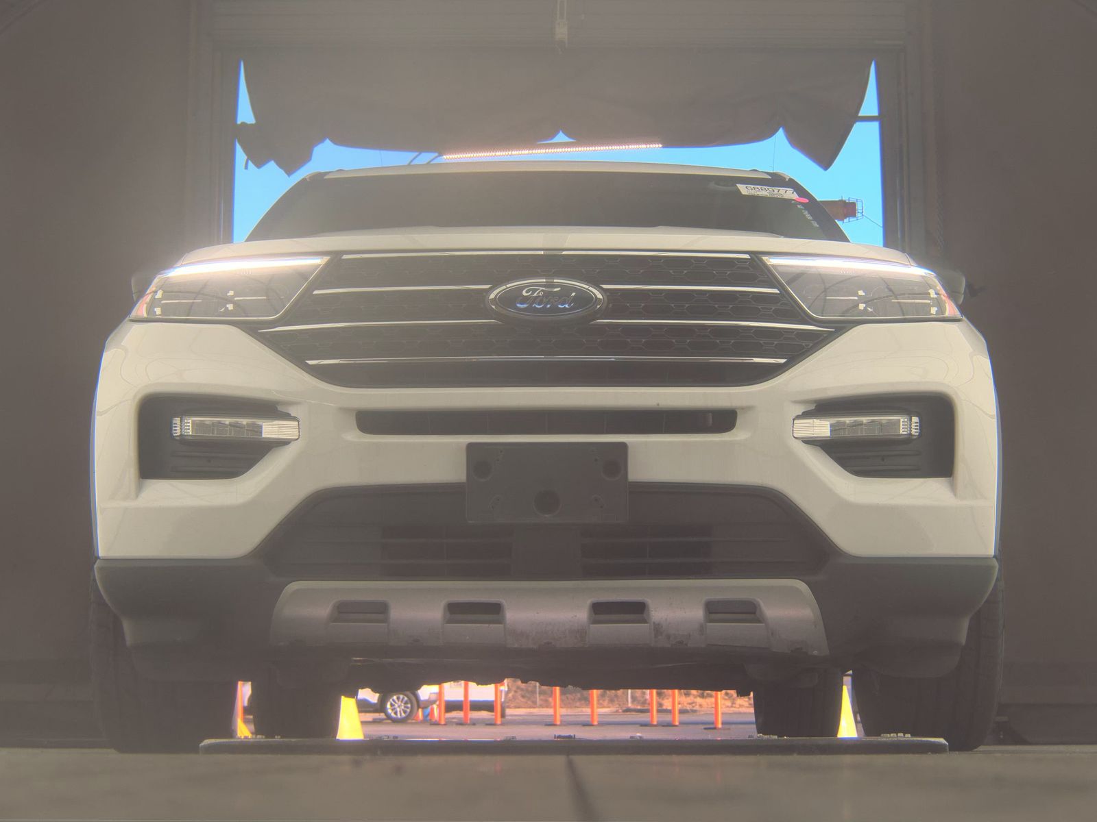 2023 Ford Explorer XLT RWD