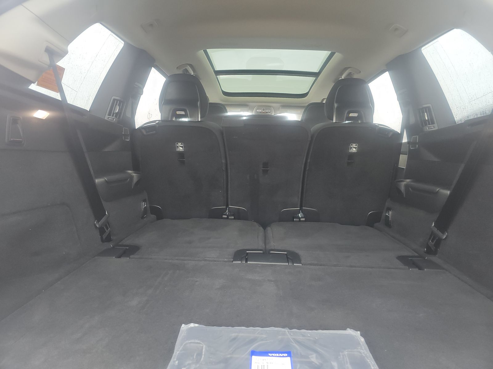 2025 Volvo XC90 B6 Plus AWD