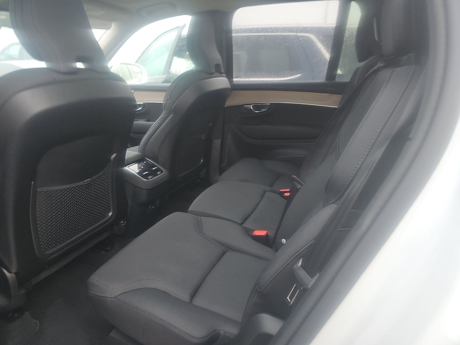 2025 Volvo XC90 B6 Plus AWD