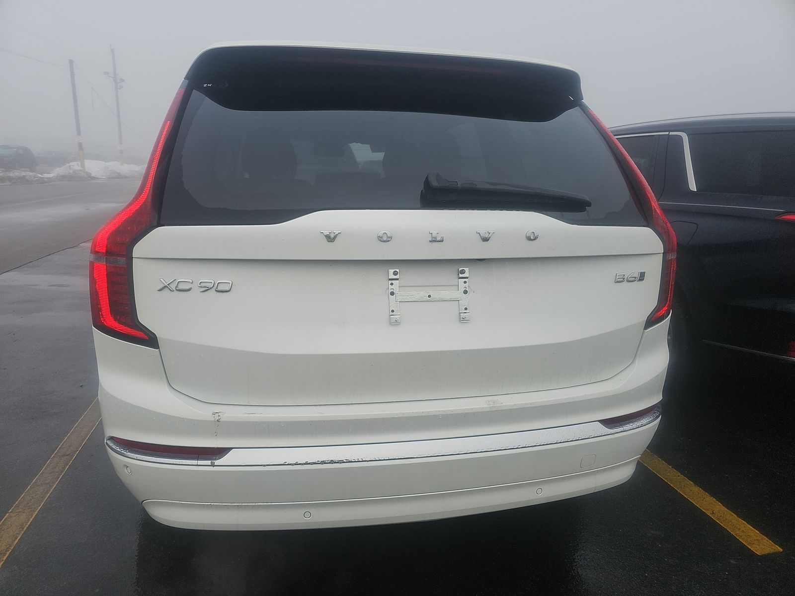 2025 Volvo XC90 B6 Plus AWD