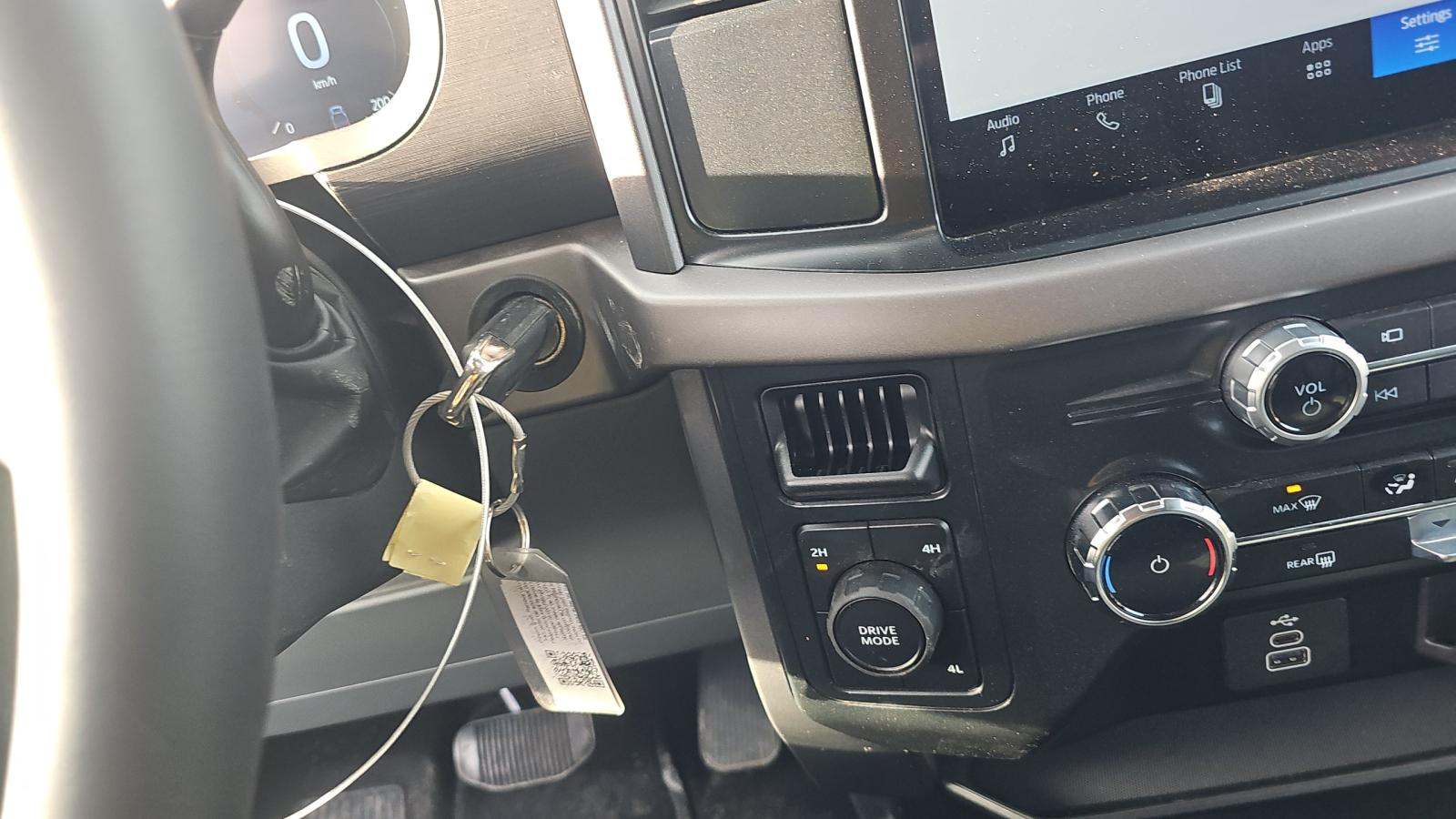 2025 Ford F-150 XLT AWD