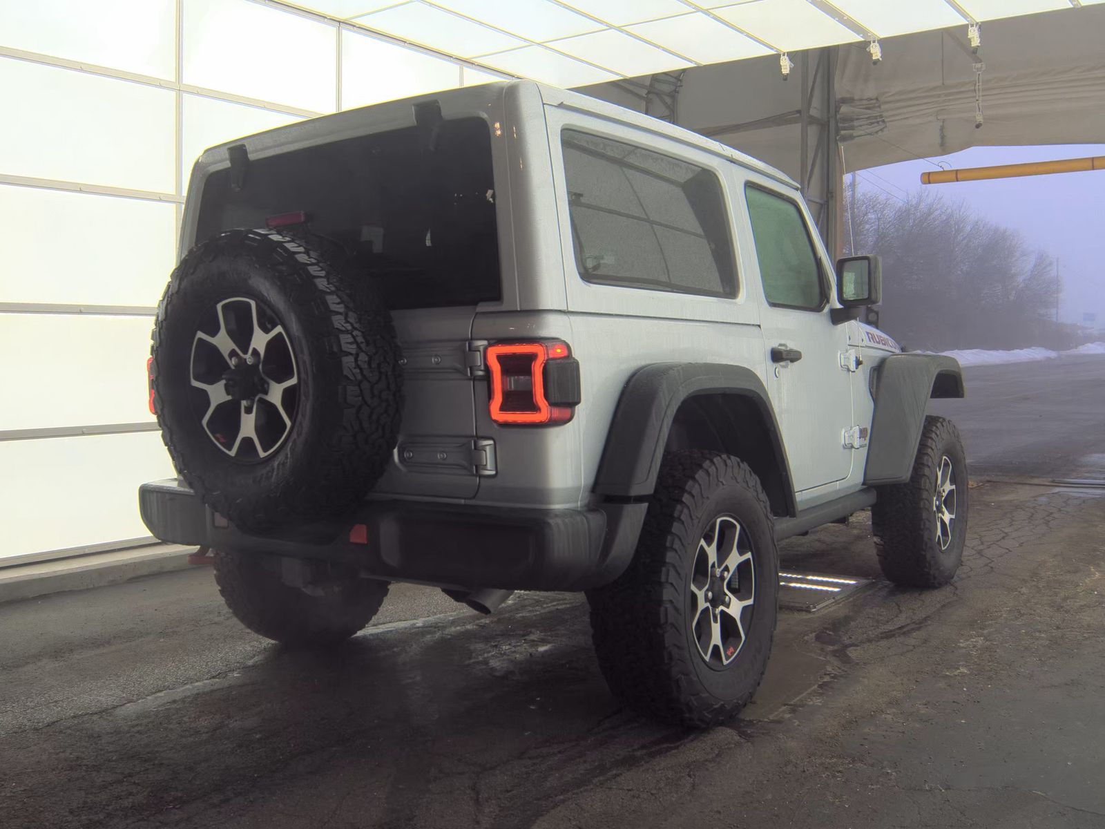 Jeep Wrangler Rubicon снимка Jeep Wrangler Rubicon