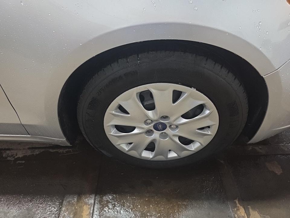 2019 Ford Fusion S FWD