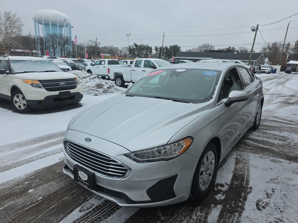 2019 Ford Fusion S FWD