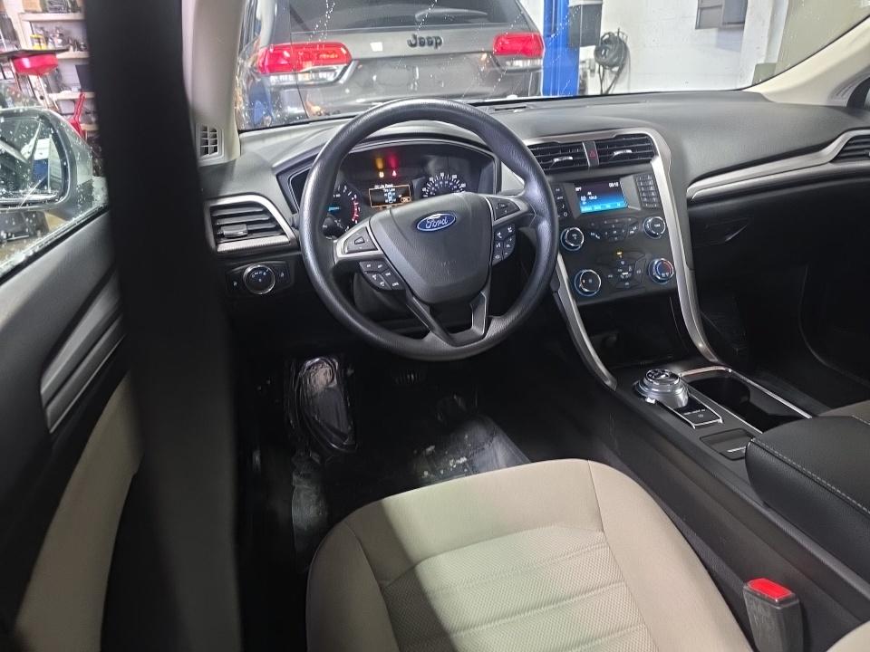 2019 Ford Fusion S FWD