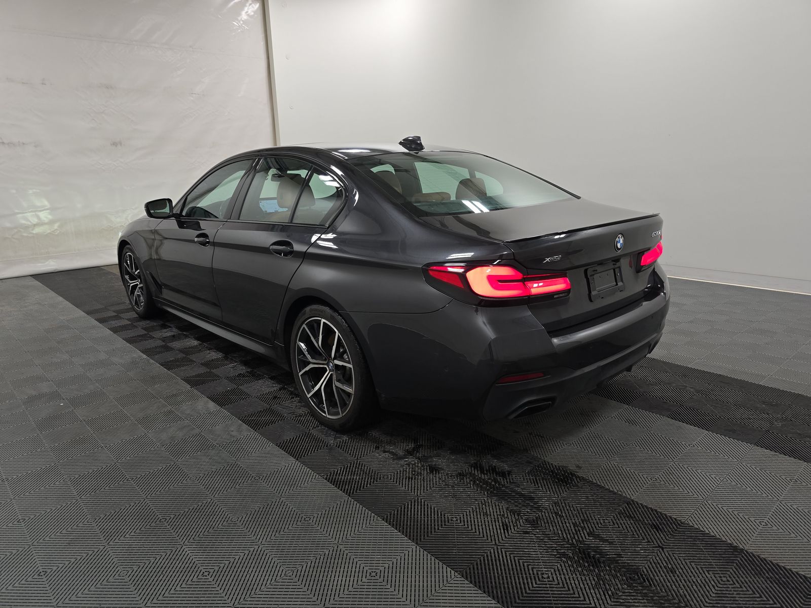 2023 BMW 5 Series 530i xDrive AWD